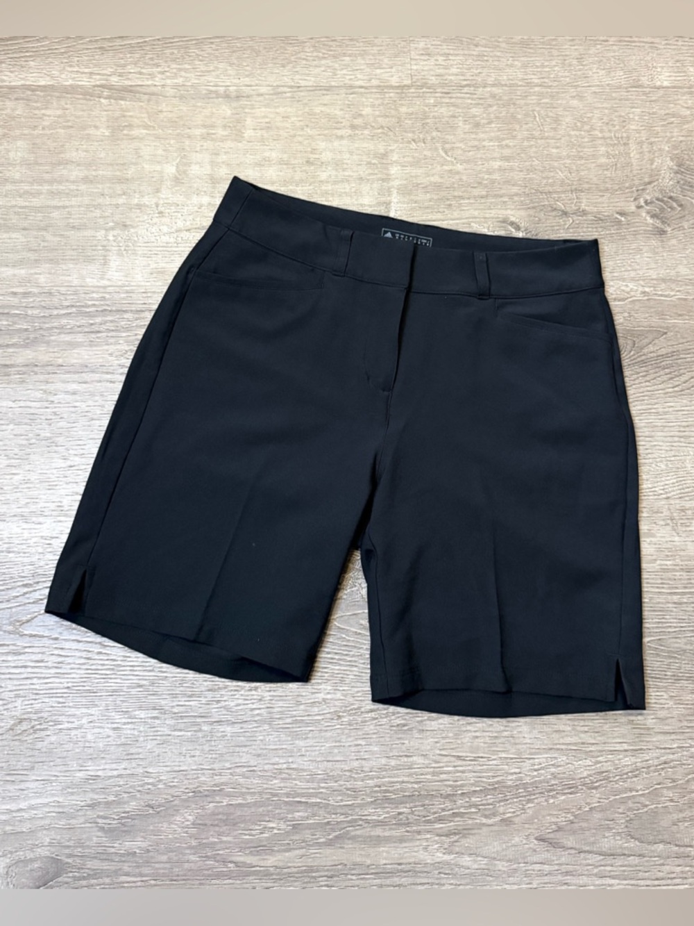 •ADIDAS• GOLF SHORTS - Picture 1 of 6